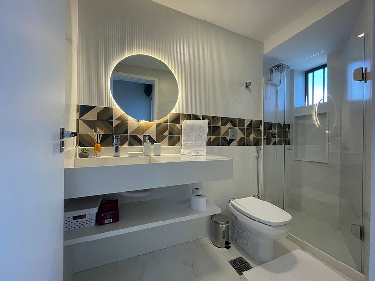 Apartamento sofisticado ao som do mar de Itapoã