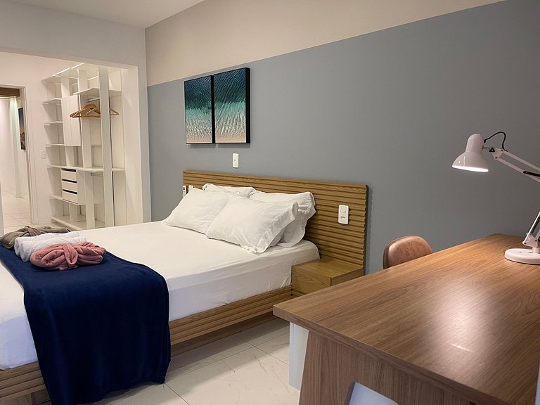 Apartamento sofisticado ao som do mar de Itapoã