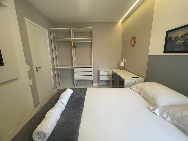 Apartamento sofisticado ao som do mar de Itapoã