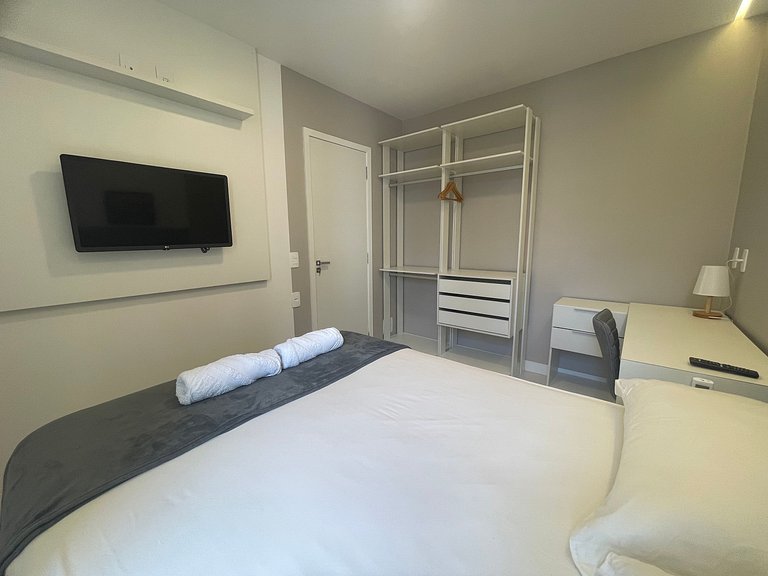 Apartamento sofisticado ao som do mar de Itapoã