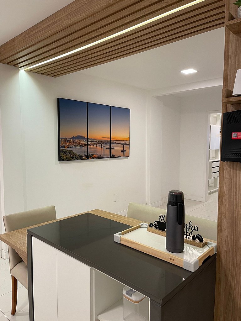 Apartamento sofisticado ao som do mar de Itapoã