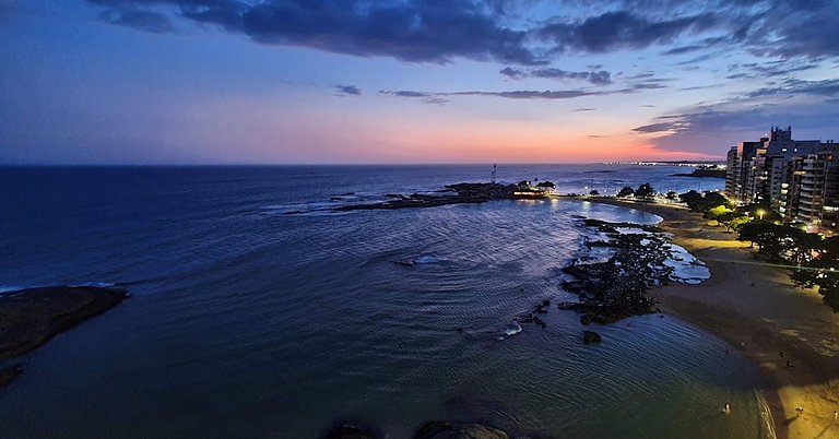 Apto c Vista Espetacular p Praia das Castanheiras