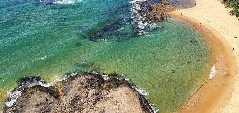 Apto maravilhoso a 200m da Praia das Castanheiras