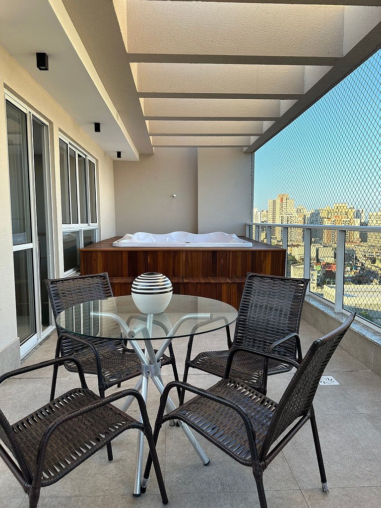 Cobertura Duplex c/Jacuzzi e Churrasqueira Privada