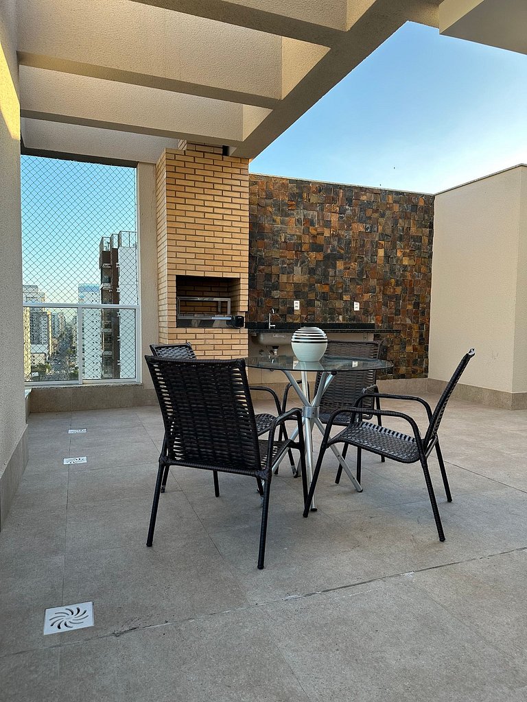 Cobertura Duplex c/Jacuzzi e Churrasqueira Privada