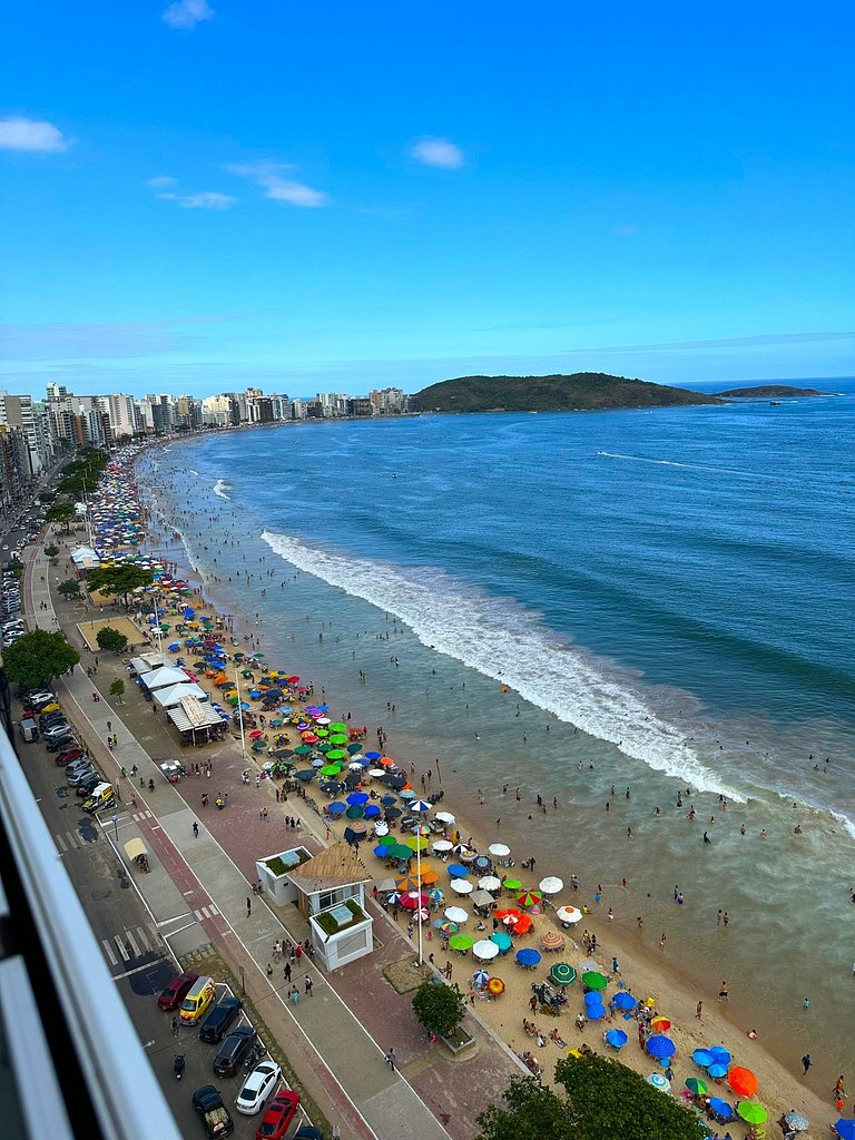 Apto 3Q de frente para o mar na Praia do Morro