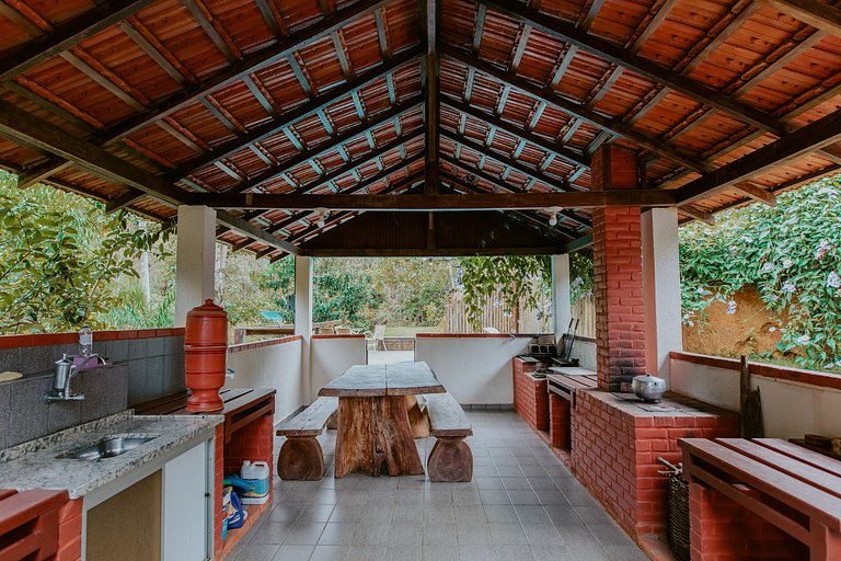 Sítio incrível 4Q c/ piscina e área de churrasco