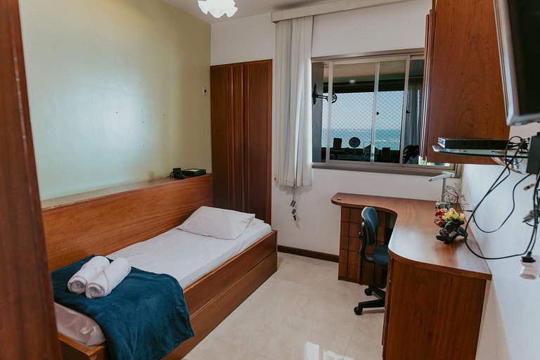 Apto 3Q com Vista Incrível para Praia de Itapoã