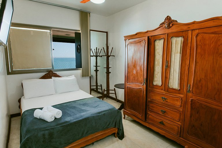 Apto 3Q com Vista Incrível para Praia de Itapoã