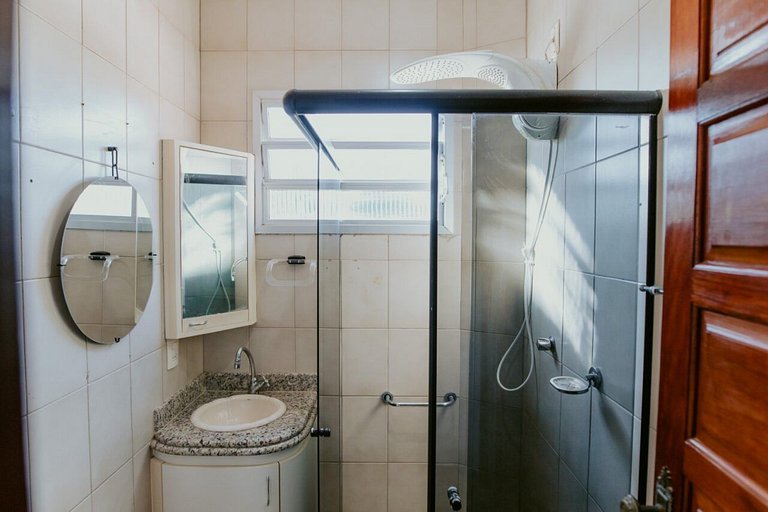 Casa Aconchegante com Área Gourmet e Piscina