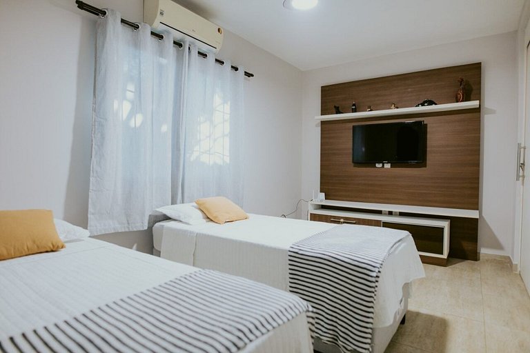 Casa Aconchegante com Área Gourmet e Piscina