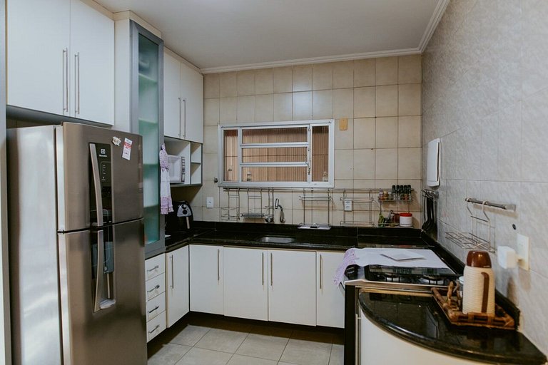 Casa Aconchegante com Área Gourmet e Piscina