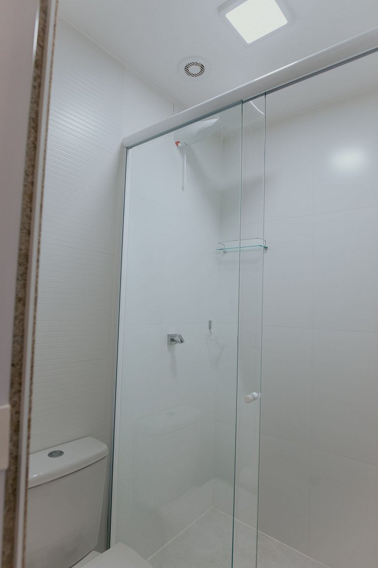 2Q moderno c/ Piscina e Academia