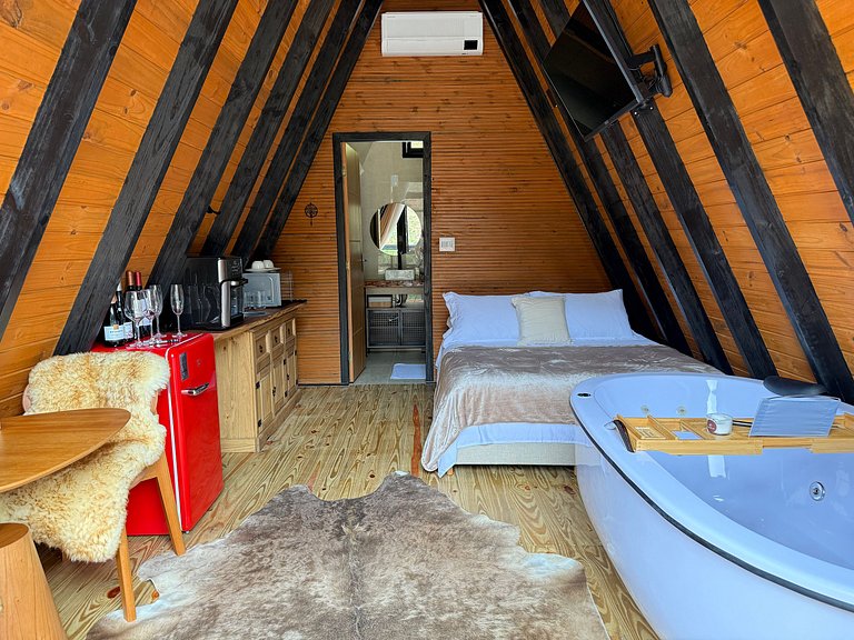 Cabana dos Sonhos às margens do Rio Jucu