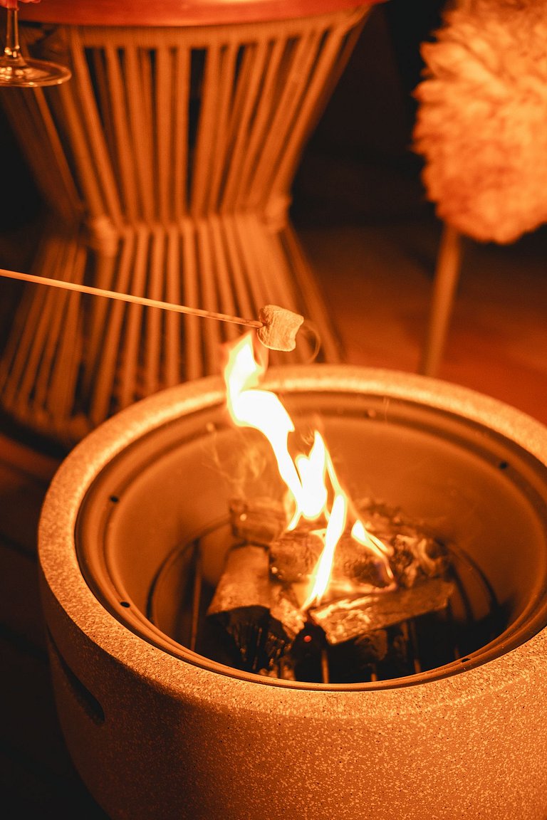 Chalé Romântico com Jacuzzi em Meio à Natureza