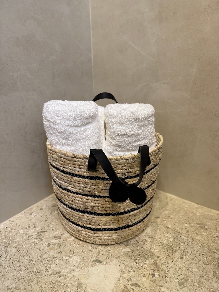 Chalé Romântico com Jacuzzi em Meio à Natureza