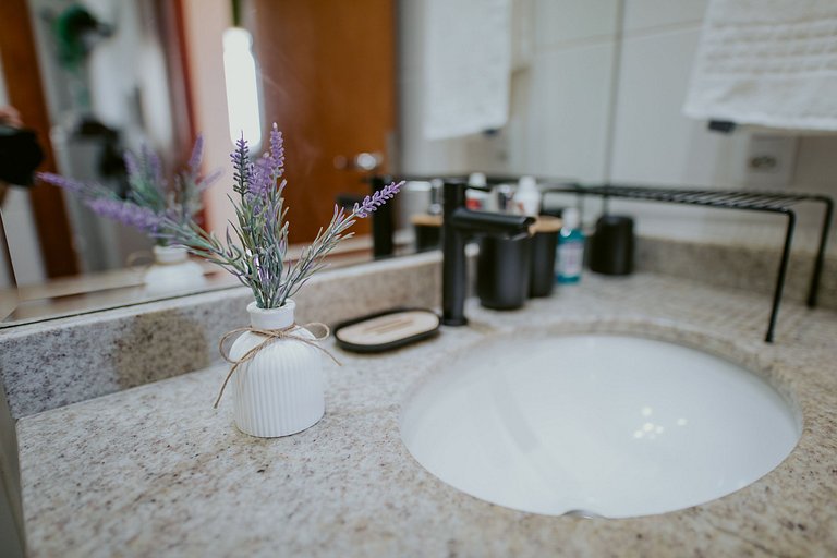 Apto 2Q decorado c/ Vista para o Mar de Itaparica