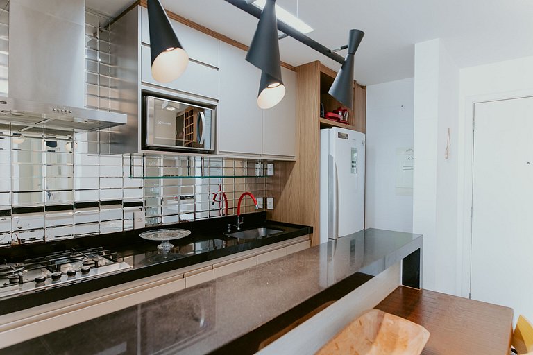 2Q Enseada Azul c/ piscina na cob. e churrasqueira