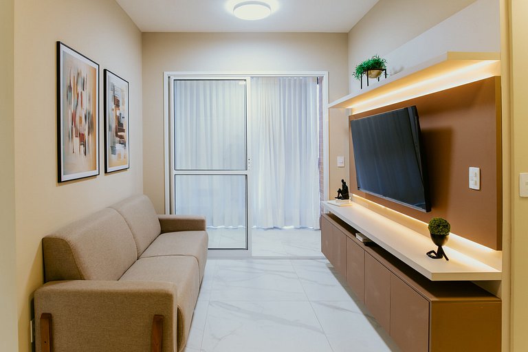 2 Quartos Alto Padrão a Poucos Passos da Praia