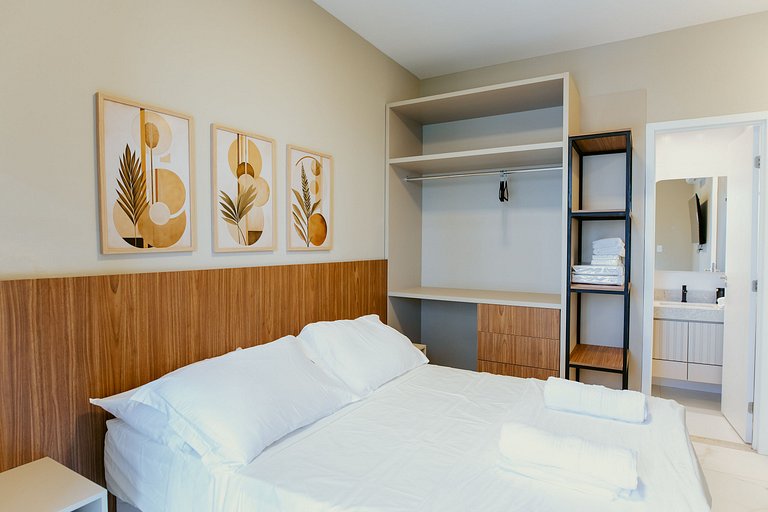 2 Quartos Alto Padrão a Poucos Passos da Praia