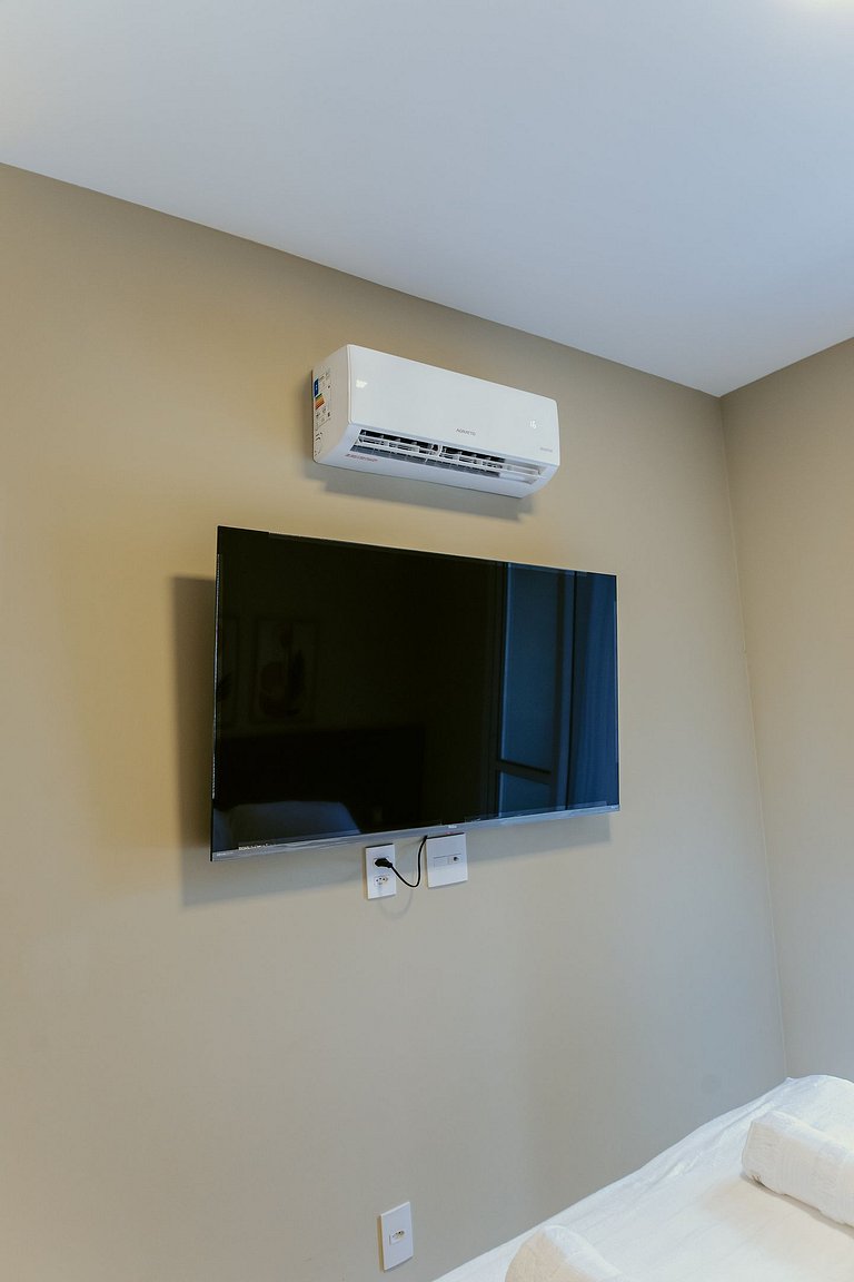 2 Quartos Alto Padrão a Poucos Passos da Praia