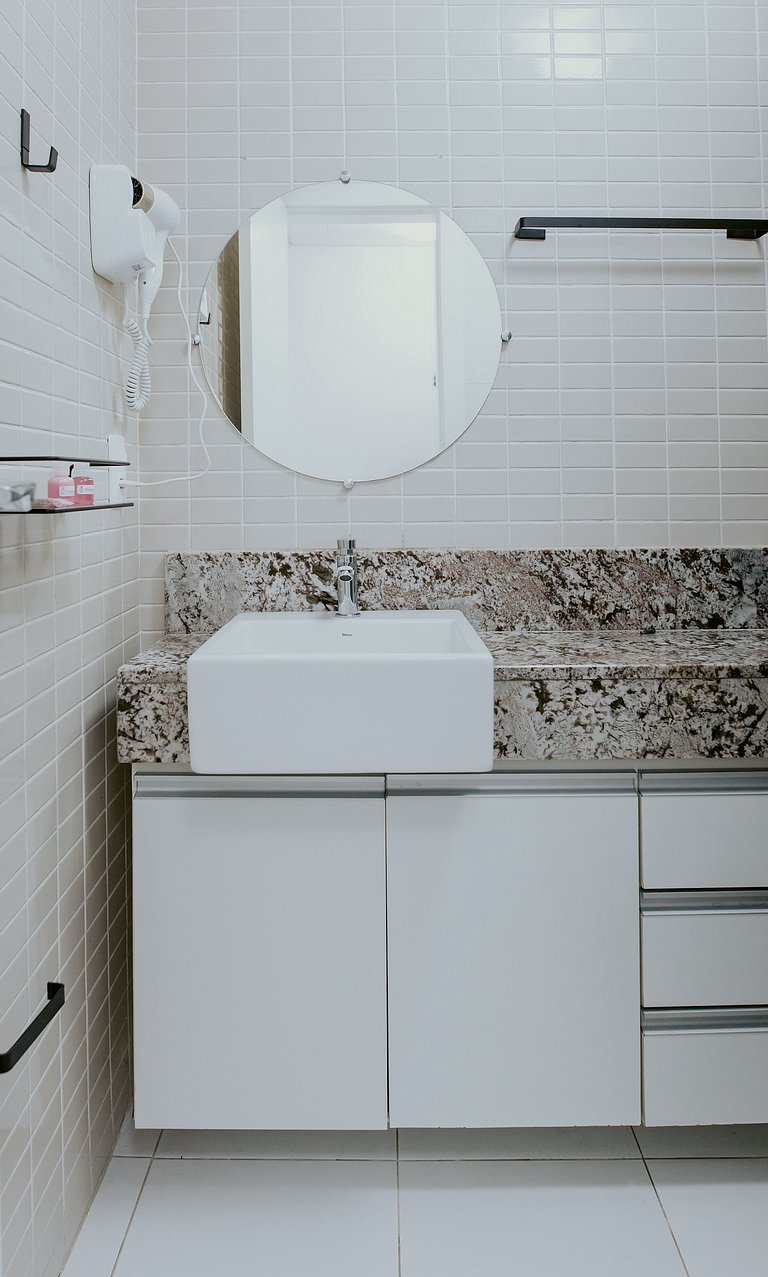 2 Quartos Climatizados a Poucos Metros da Praia