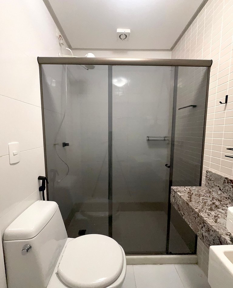 2 Quartos Climatizados em Itapoã | Próx. à Praia