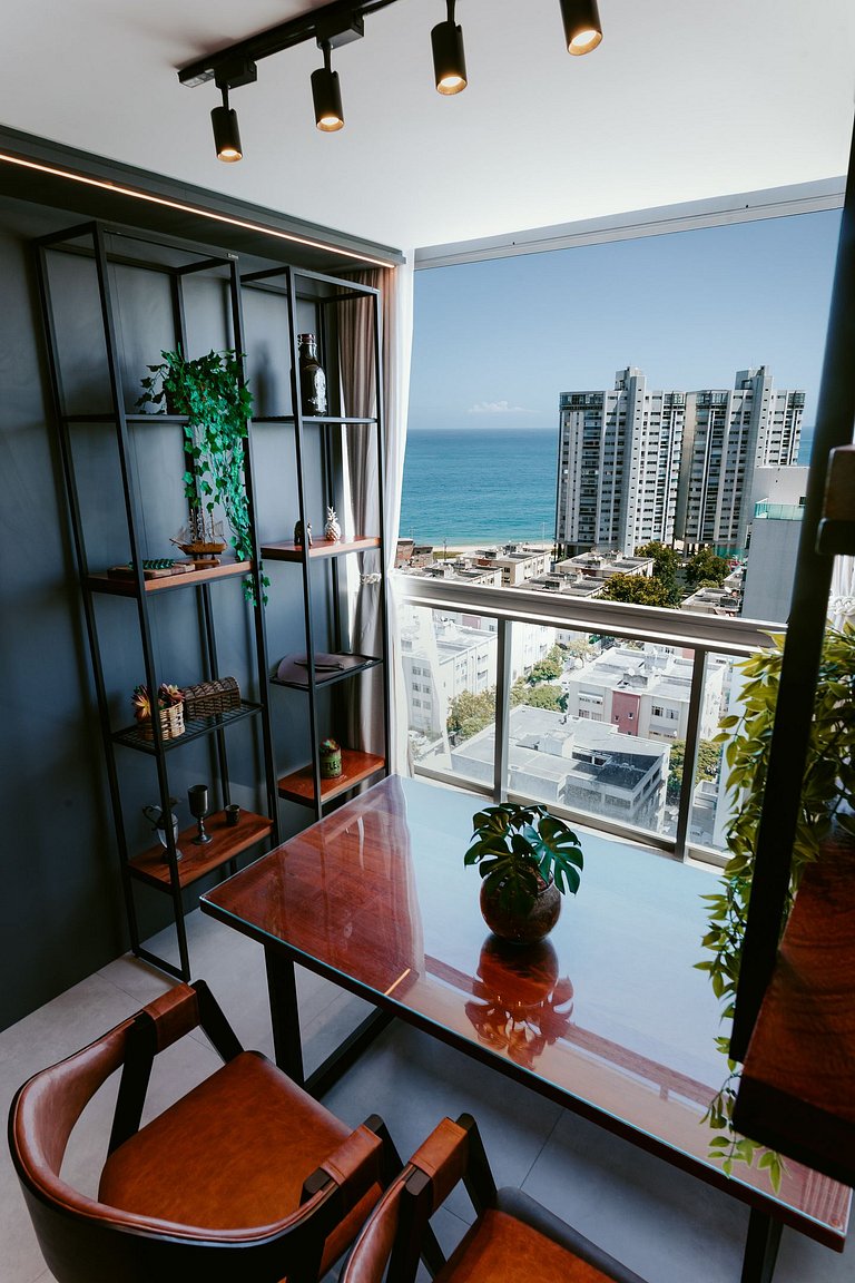 Luxo, Conforto e Vista Mar em Itapoã