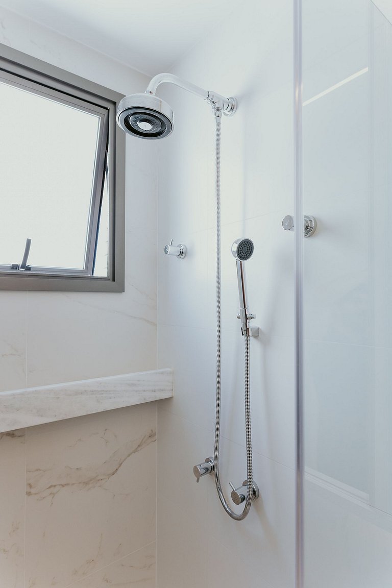 Luxo, Conforto e Vista Mar em Itapoã