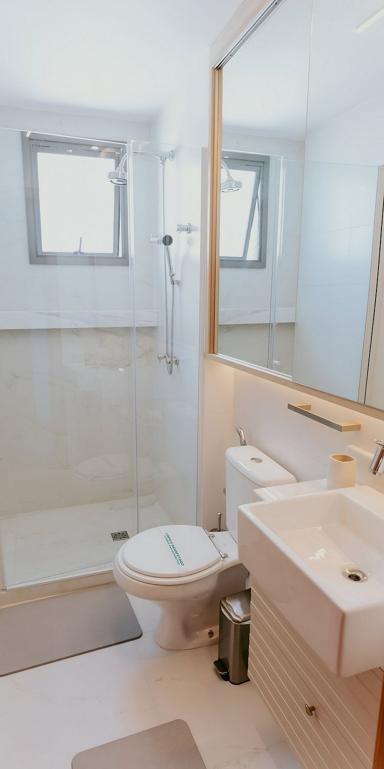 Luxo, Conforto e Vista Mar em Itapoã