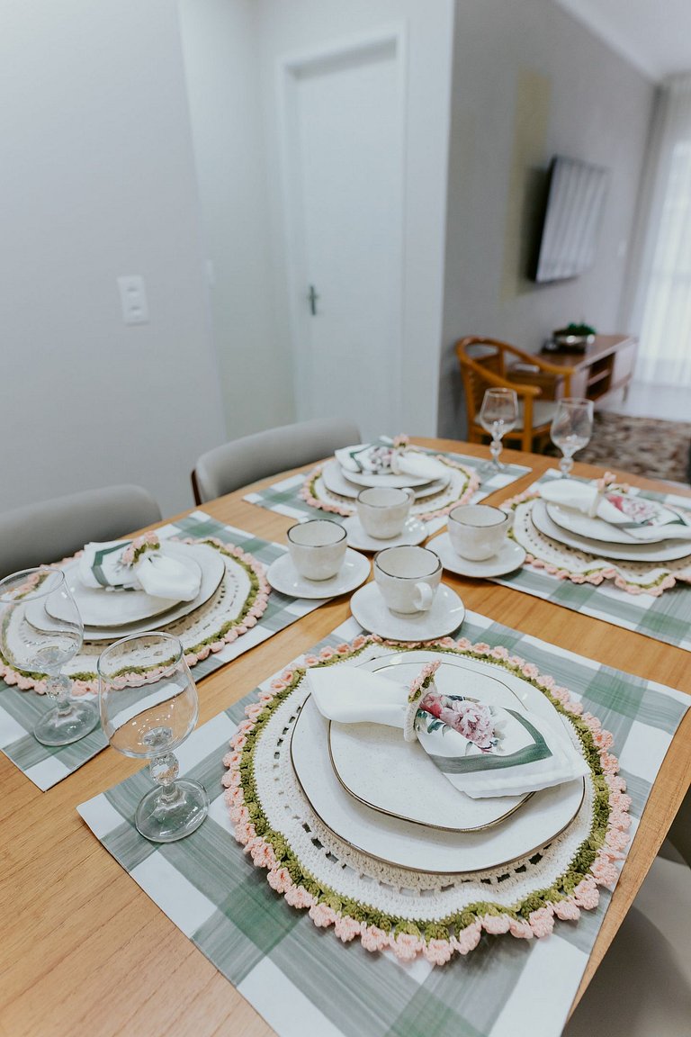 02 Quartos Moderno e Confortável na Praia da Costa