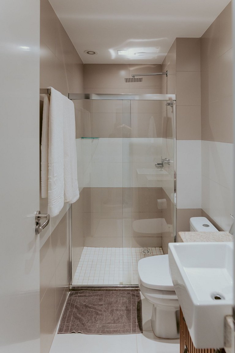 Conforto e excelente localização na Praia da Costa