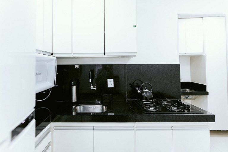 02 Quartos Moderno e Confortável na Praia da Costa