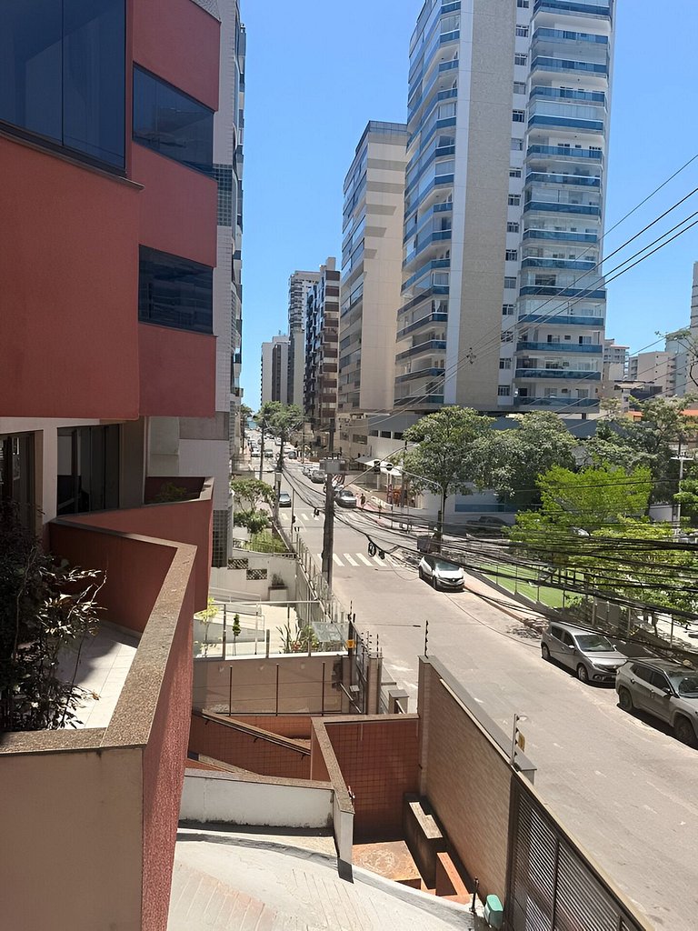 02 Quartos Moderno e Confortável na Praia da Costa