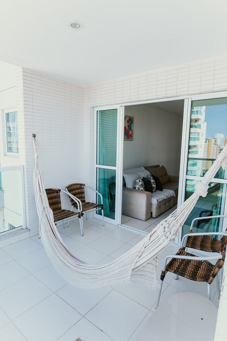 Apto 2Q Andar Alto Quadra do Mar Itaparica