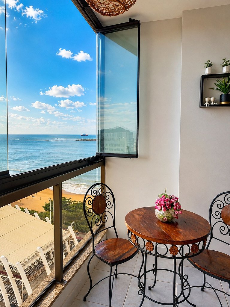 Localização, Vista Para o Mar e Piscina na Cob.
