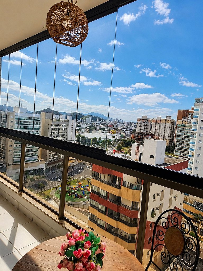 Localização, Vista Para o Mar e Piscina na Cob.