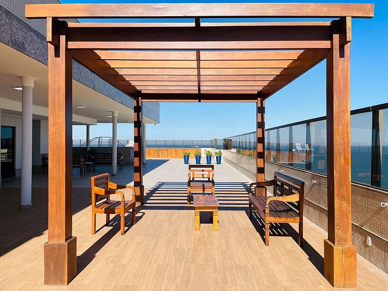 Localização, Vista Para o Mar e Piscina na Cob.