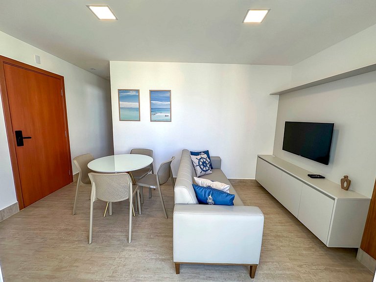 2Q Novo na Praia da Areia Preta | Ar + Garagem