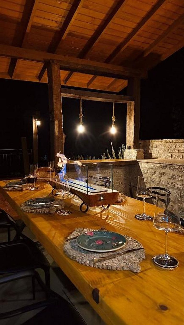 Villa Di Mavi - Santa Teresa | Lareira & Vinho