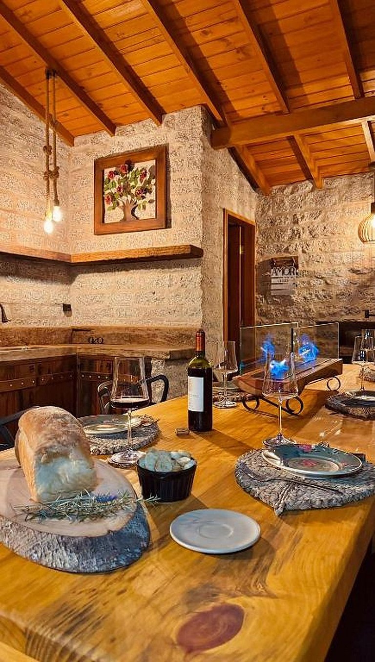 Villa Di Mavi - Santa Teresa | Lareira & Vinho